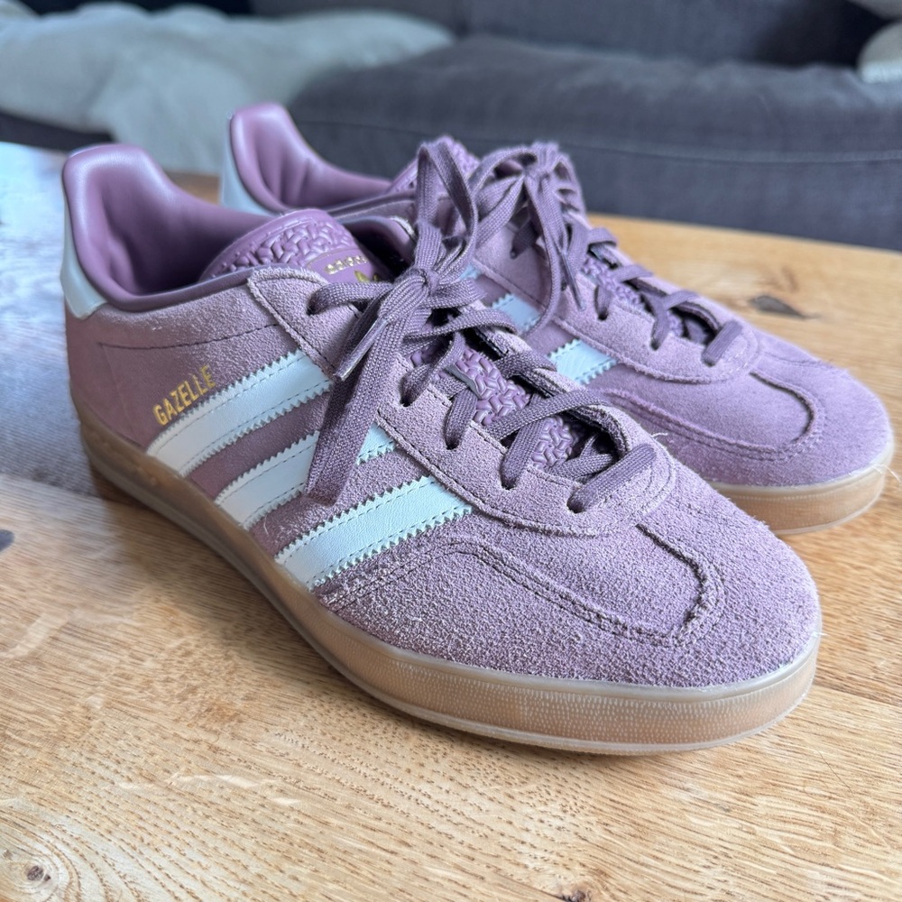 Adidas Women’s Gazelle Shoes, Shadow Fig/Cloud White/Gum, Size 8